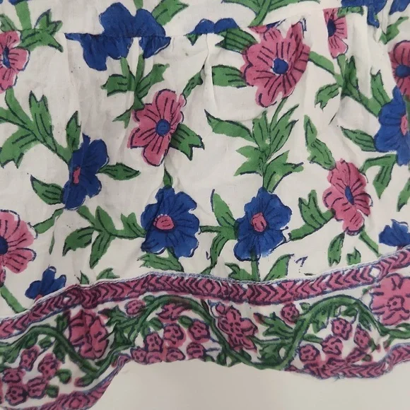 Pretty cotton floral tunic top or mini dress in very good condition! - Picture 4 of 8